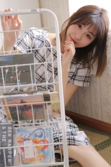 年轻的女老师电影